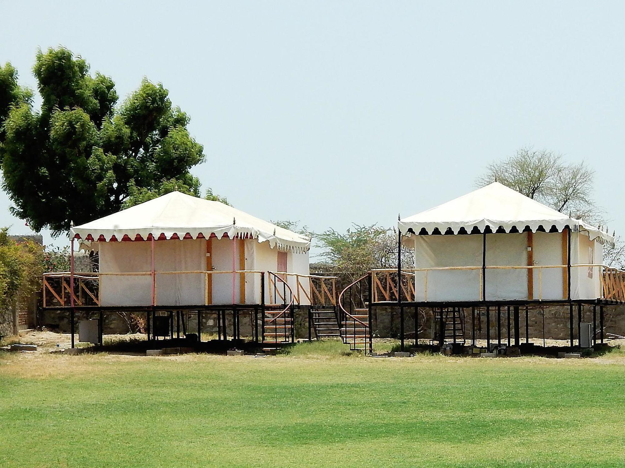 รันทัมบอร์ ไทเกอร์ มาจัน รีสอร์ต Hotel Ranthambore ภายนอก รูปภาพ