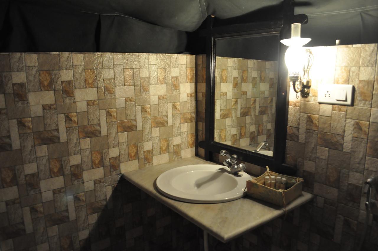 รันทัมบอร์ ไทเกอร์ มาจัน รีสอร์ต Hotel Ranthambore ภายนอก รูปภาพ
